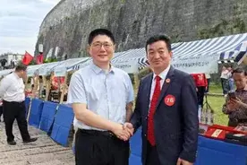 第三届江苏特色伴手礼名单揭晓，镇江这款手套获大奖图片