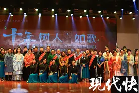 十年如歌！南师附中树人学校年度感动人物揭晓，化精神为行动图片