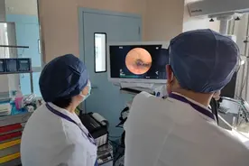 一男子高热不退，肺部“发霉”！医生紧急提醒：“元凶”藏在家里这些地方……图片