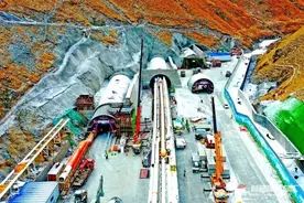 天山胜利隧道为何长22.13公里图片