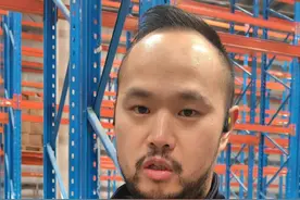 以和氏璧为轮廓和底纹！2024武汉马拉松完赛奖牌亮相图片