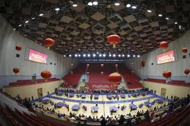 2025新民晚报红双喜杯落幕，与“乒乓春晚”的独家记忆仍在延续图片