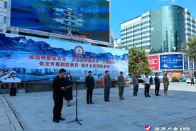 延边州暨延吉市“全民国防教育月”主题活动在延吉时代广场举行图片
