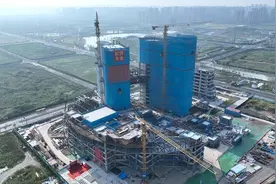 四川大学华西第二医院天府医院（四川省儿童医院）二期项目完成主体结构封顶图片