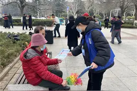 趣享自然 守护绿色—青岛奥林匹克雕塑文化园开展垃圾分类植树节主题宣传活动图片