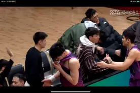 约克最后时刻连中三分难救主，缺兵少将的浙江稠州金租连胜被终结图片