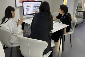 记者调查丨美容美发拍写真 高考后消费多样化图片