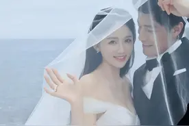 陈乔恩晒出18张婚纱照：这一次终于真的穿上了自己的婚纱了图片