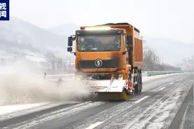 受雨雪天气影响 陕西境内高速197个收费站入口封闭或限行图片