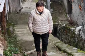 热心人暖心事• 2023暖心回望|黄石“保姆奶奶”刘芳：省吃俭用为孩子存了4万多生活费图片