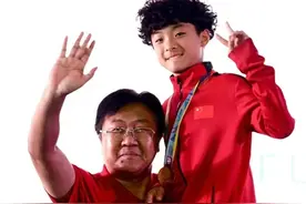 13岁的霹雳舞王图片