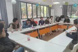 新垃圾桶“上岗”，马蜂窝彻底消除！图片