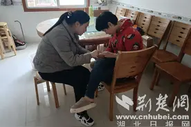 郧西特校：送教上门 让每个孩子都能享受教育图片