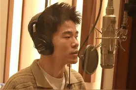 董宇辉发单曲了，冲上热曲排行榜，作曲部分由AI工具辅助完成图片