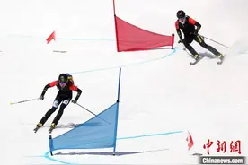（哈尔滨亚冬会）包揽男女短距离金银铜牌 中国滑雪登山队掀“青春风暴”图片