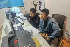 护航进博会，松江公安捣毁两处假货仓储点图片