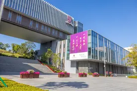 港中大（深圳）八成本科毕业生选择升学 就业平均年薪达17.08万元图片