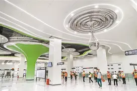 深圳地铁5条新线下月投运，3号线四期站厅设计最有客家味图片