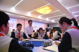 “最具人气”教师！TA们上课有什么不一样？图片