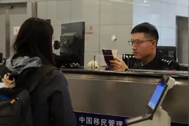 领跑全国空港！浦东机场出入境人员总量突破3000万人次图片