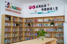 万名村民乐在其中！在武汉新洲城市书房，享一处慢时光图片
