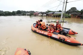 湖南资兴市通信中断的8个村全部恢复通联，当地出动无人机等提供手机信号图片