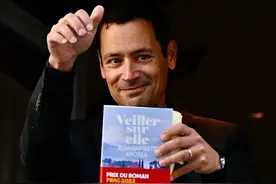 “通俗文学”作家获龚古尔文学奖，《塞尔达传说》将拍真人电影 | 文化周报图片