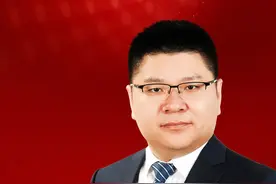 一汽解放2025新年献词图片
