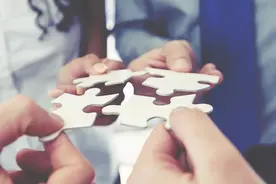 交易金额超千亿元！中国船舶拟换股吸收合并中国重工预案出炉，今日复牌图片