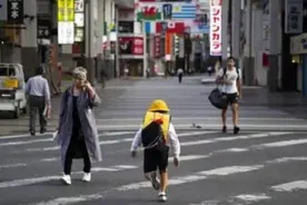 日本东京都将启动“上四休三”工作制，应对低迷生育率图片
