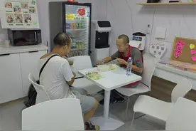 上海又一处“暖新驿站”建立，为新就业群体筑起温暖的家图片