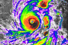 超强台风苏拉来袭！广东多地停课停业、香港数百航班取消股市延迟开市图片