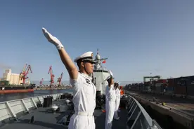 中国海军第46批护航编队技术停靠摩洛哥卡萨布兰卡图片