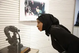 一个苏丹女孩与唐诗的不解之缘图片