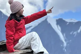 海拔5300米！10岁济南女孩攀登雪山图片