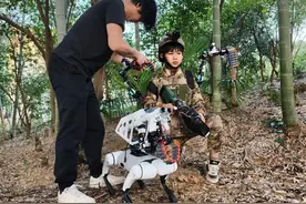 对话被外交部发言人点赞的硬核手工老爸：不是富二代是“妻管严”，都是小成本制作图片