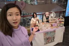 TVB女演员在商场摆摊，拍过上百部电视剧，称会继续坚持演戏图片