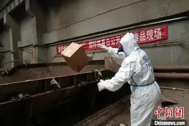 泡菜、方便面、化妆品……竟然都藏着危险秘密！图片