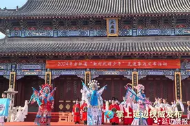 国粹铸牢民族魂 校园京剧唱响好“春光”图片