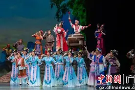 彩调剧《刘三姐》复排版在京上演 曾赴海外演出获高度评价图片