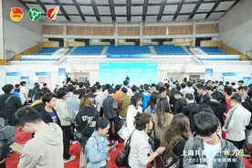 3700余个岗位虚位以待，上海共青团助力大学生“就业有位来”图片