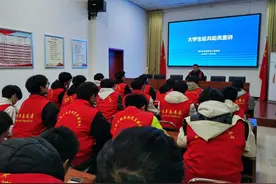 青春与国防同行 社区高校征兵在行动图片