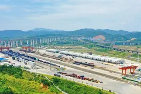 答卷·2023盘点｜跨山越海路正宽——怀化全力推动陆港能级提升纪实图片
