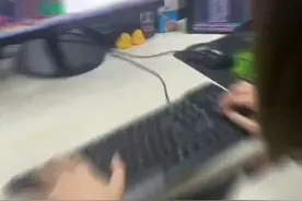 上海阿姨极度崩溃：300多万元家底被掏空！包括给儿子买婚房借的亲友的钱。图片