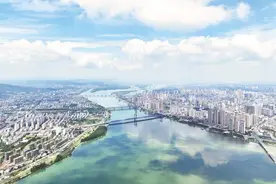 变“大引力”为“大推力” 襄阳打造全国重要铁路枢纽观察图片