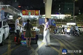 占用盲道、禁停区摆摊？政协委员建议对现有摆摊区域优化管理图片