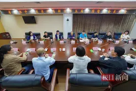 他们从武汉光谷校园“跳”上全国赛场，湖北三位智运会冠军受到表彰图片