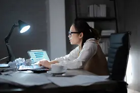 蓝媒热评丨山姆试吃员“晒工资”被开除 企业规定不应是“员工枷锁”图片