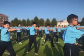 蓬莱区南王中学戚家拳展示活动图片