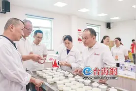 同安区“高山红”茶王赛火热进行中，颁奖典礼明日在军营村举办：百茶争香清铁毛蟹茶王出炉图片